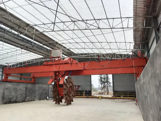 Large-Scale Turner for Livestock Manure Fermentation Fermented Machine Good Price
