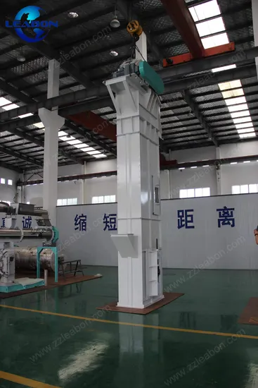 Sand Hopper Conveyor Bucket Elevator Plate Chain Bucket Elevator in Pellet Line