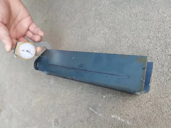 Dairy Farm Equipment Hot-DIP Galvanized Beef Cattle Headlock