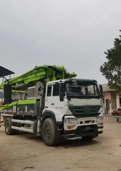 Used Concrete Pump Truck Zooomlion 38m on Steyrr for 2axles