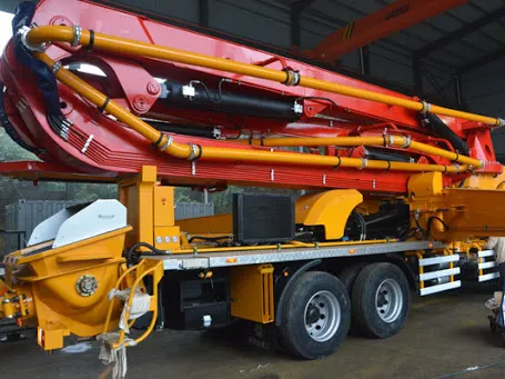 China Top Brand 200m3/H New 56m Height Diesel Concrete Pump Truck Syg5441thb 560c-10