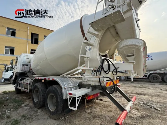 Second-Hand 2024 Year 6*4 10m3 12 Cubic Meters Sel-Loading Mixer Machine Sinotruck HOWO Mobile Concrete Mixer Truck for Sale