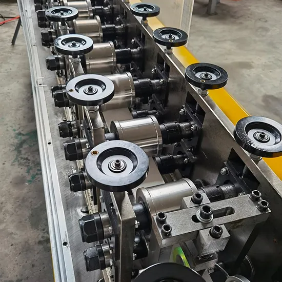 Energy-Saving and Cost-Efficient Aluminium Roll Blinds Making Machine for Economic Production