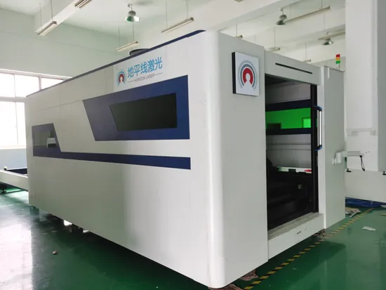 Maxphotonics / Ipg 1500W / Metal CNC Metal Fiber Laser Cutting Machines