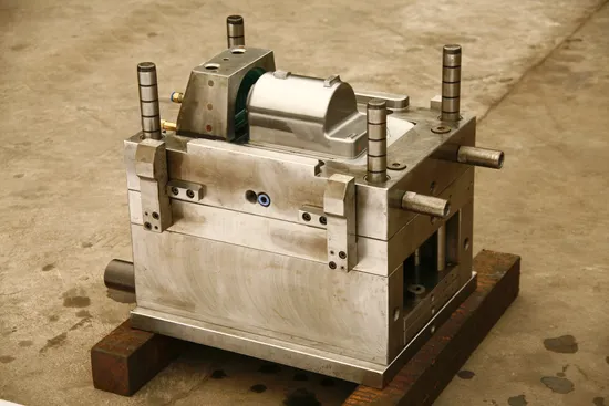 Refrigerator Water Dispenser Plastic Injection Mold From China Quality Factory