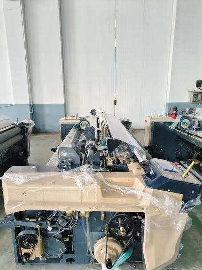 Guichun Professionally Designed Water Jet Weaving Loom with Electronic Crank/Cam/Dobby Shedding Longpai/Niupai Cam/Dobby Xinliao/Sanhe