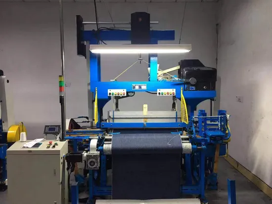 High Quality Electronic Shuttle Loom Used in Weaving Denim Fabric Textile Machine
