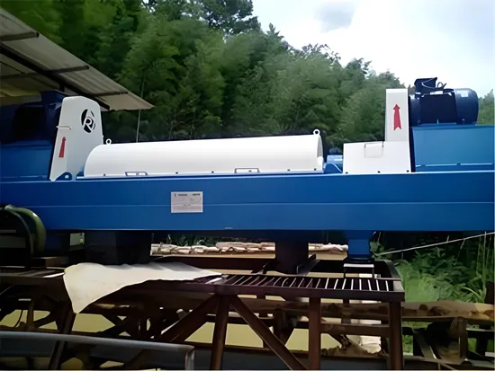 Horizontal Industrial Decanter Centrifuge Machine Olive Oil Sludge Separation Decanter Centrifuge