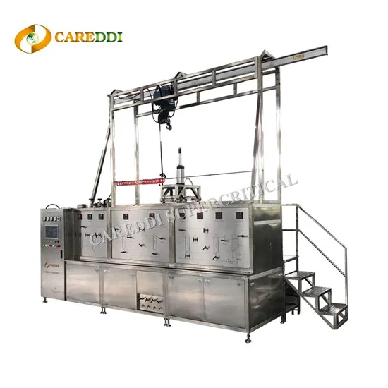 Large Scale 120L (30Lx4) Supercritical CO2 Essential Oil Extraction Machine Pharmaceutical Extractor