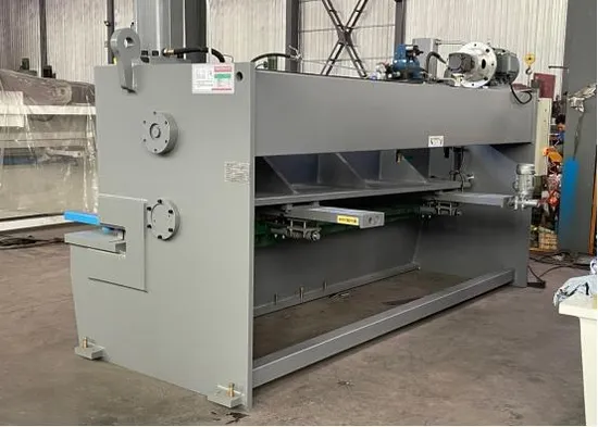 CNC Sheet Metal Guillotine Cutting Machine