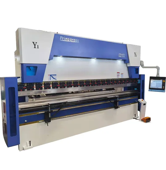 Prima 220t4200mm Press Brake Bending Machine Da53t 4+1 Aixs with High Quality