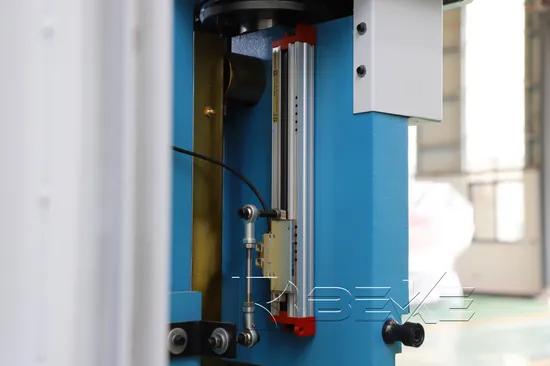 Fully Automatic Hydraulic CNC Da53t Press Brake 3200mm Stainless Steel Plate Bender