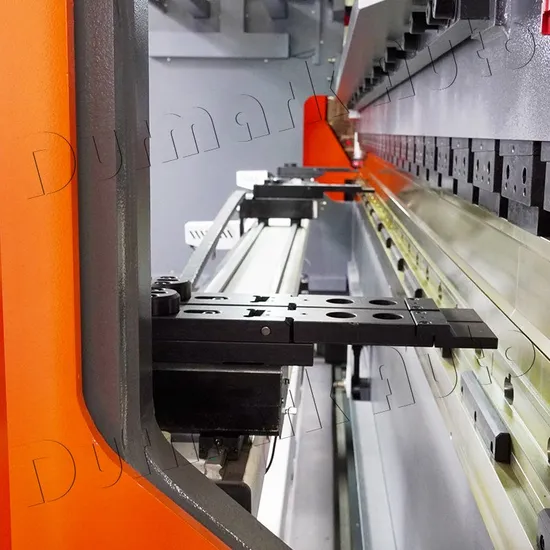 Psh-220t3200 4 Axis CNC Press Brake Machine for Sheet Metal Precise Positioning
