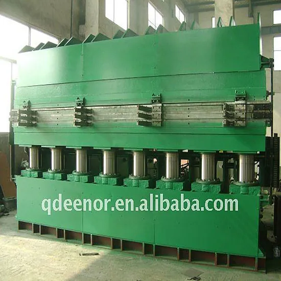 Tire Tread Vulcanizer Machinery / Rubber Tread Making Machine