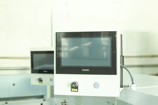 Single Nozzle Automatic High Accuracy Weighing Feather Filling Machine