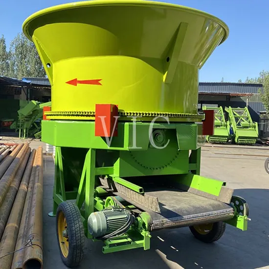 Automatic feeding disc crusher for cattle and sheep farms