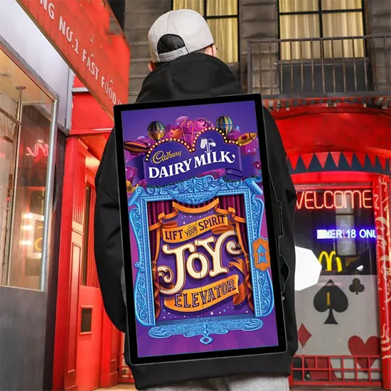 22 Inch Outdoor Indoor Single Sided LED LCD Digital Signage Display Backpack Video Human Walking-Billboards-Advertising-Display