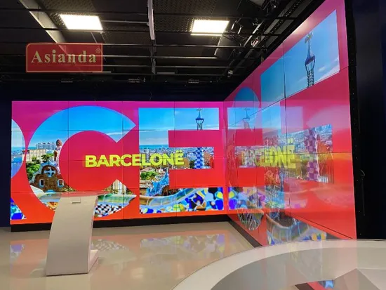 Big Sizes LCD Backlit Advertising Screens Display Screen Panel 55 Inch LED TV Video Wall with Server Surveillance System Controller
