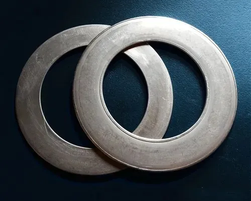 Double Jacket Gasket with Graphite Filler for Maximum Reliability