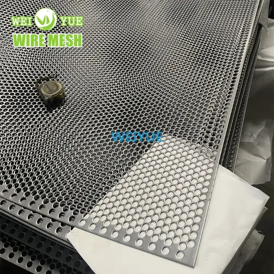 Stainless Steel/Galvanized/Aluminum Perforated Metal Sheet Mesh for Acoustic Wall/Wall Cladding/Ceiling Panels/Facade