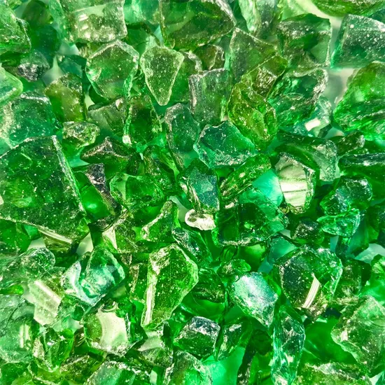Green Bottle Cullet Used to Make Wine Bottles, Cosmetics, Daily Utensils, Crafts and So on.