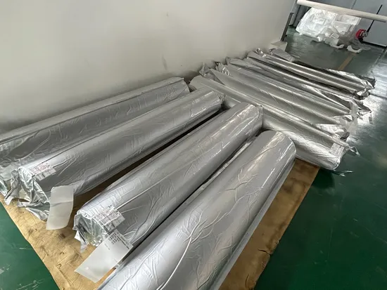 Wholsale Price 3mm~19mm Toughened Sandwich Clear Ultra Clear Low Iron Tempered Laminated Glass with 0.38mm 0.76mm Sgp Film for Wall Panel/Sky Window/Glass Floo