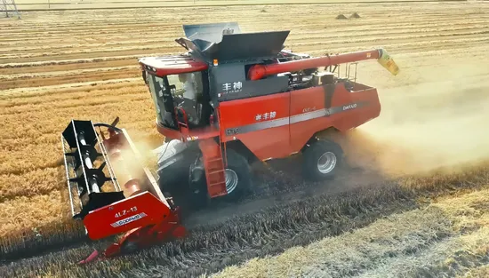 Versatile Harvester for Efficient Modern Corn Harvesting Techniques