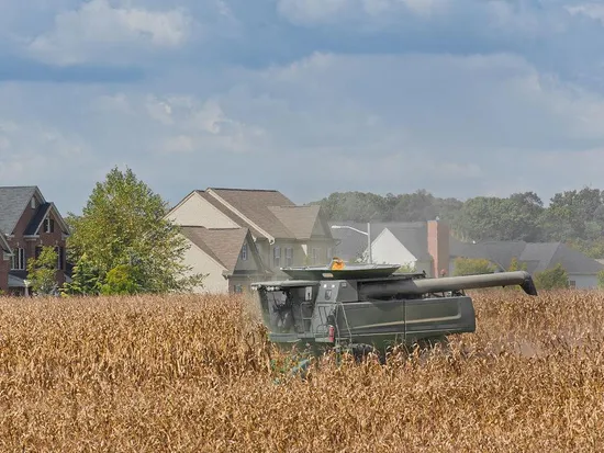 China Brand Af88g 88HP Rice Combine Harvester with 2000mm Working Width