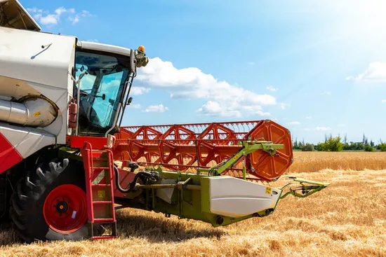 Full-Feed Rice Combine Harvester, Corn Combine Harvester Agriculture Machinery