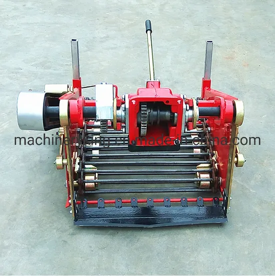 Hand Walking Tractor Mounted Sweet Potato Harvester / Potato Harvester