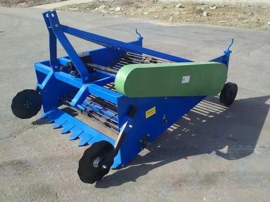 Tractor Accessories Sweet Potato Harvester Mini Agricultural Machinery Potato Harvester