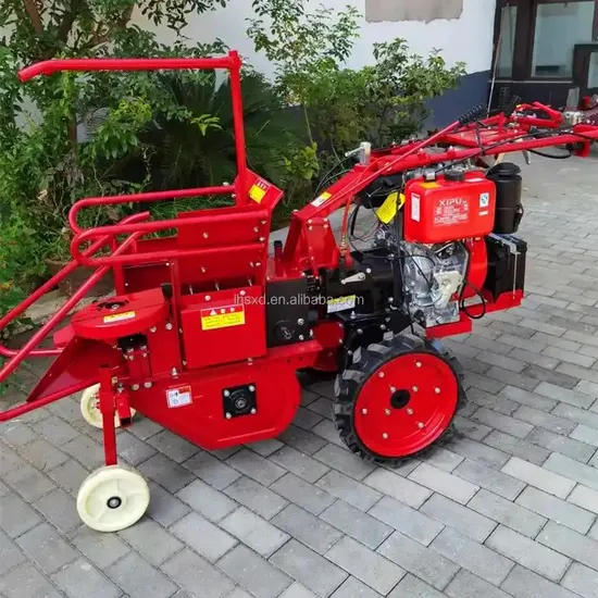 Chinese Factory Price Self-Propelled Corn Harvesting Machine