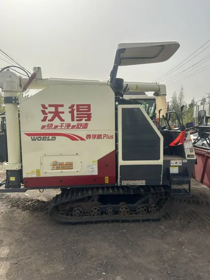 Good Condition Used FM World Small Combine Harvester