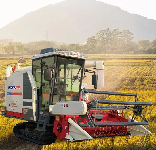 High Power Rice Harvester Machine for Efficient Farming Tasks