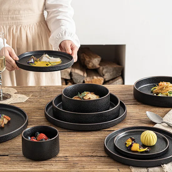 Nordic Ceramic Stackable Tableware Western Food Plate Bowl Black Dinnerware for Restaurant