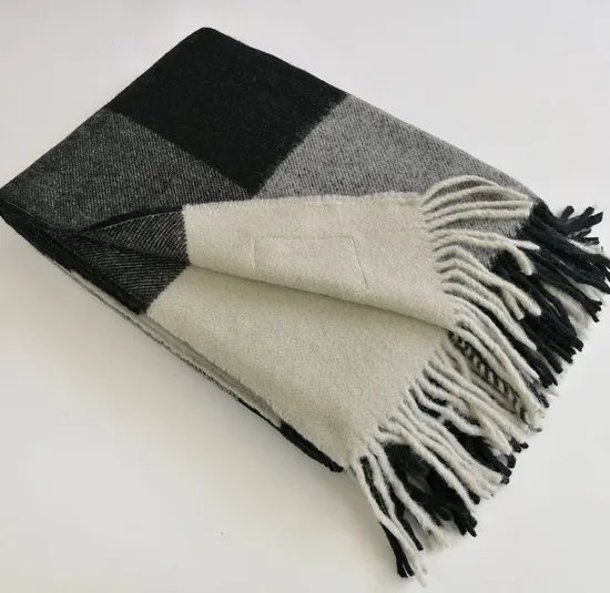 20%Wool 80% Acrylic Soft Warm Wool Blanket for Outside