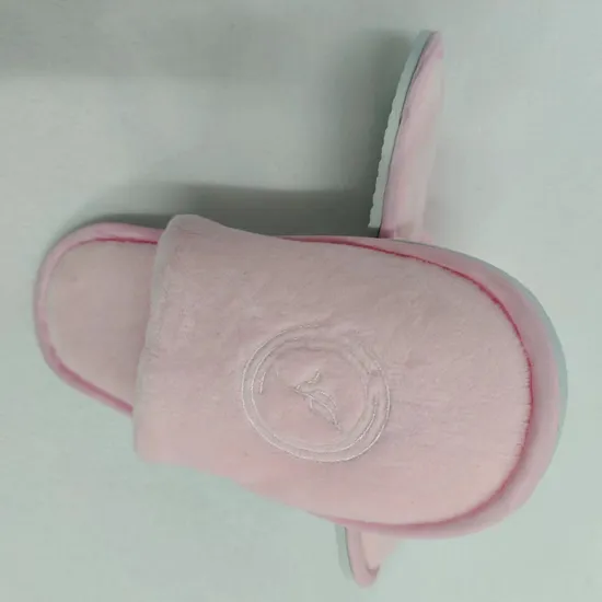 Can Be Wholesale Customized Hotel Comfortable Senior Children′ S Slippers