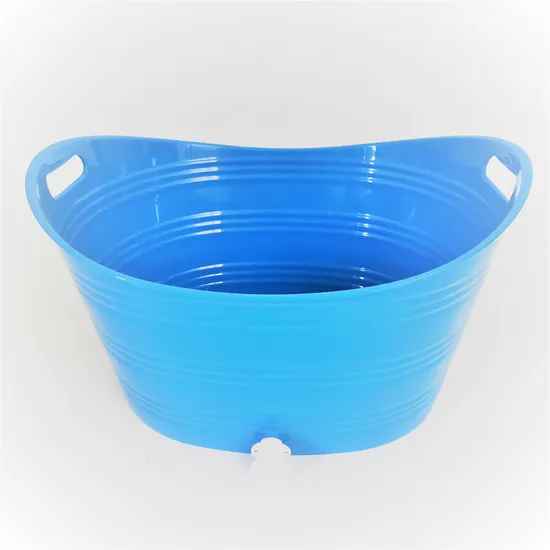 Hot Selling PP Capacity Ingot Shaped Ice Bucket with Spout