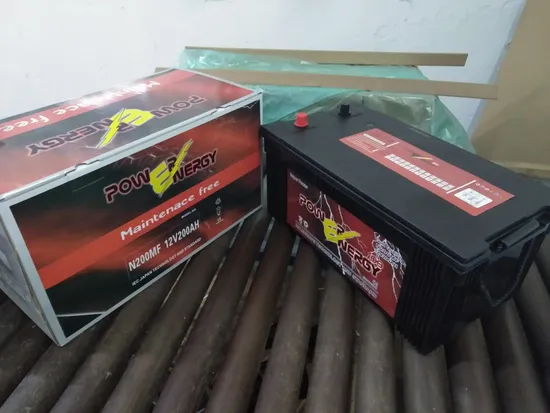 200g51mf 12V200ah Moto Battery VRLA Battery Maintenance Free Battery Lead Acid Battery Car Battery Storage Battery Solar Battery Truck Battery Auto Battery