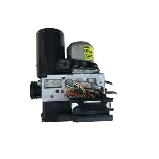 High-Performance Car Booster Pump for Quick Tire Inflationv2000-1003002sfcar Booster Pump