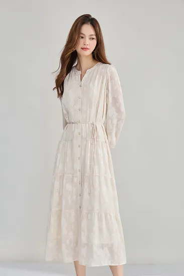 a Long Dress with Jacquard, Wrinkled Texture, Made of Flowing Chiffon, Featuring Seven-Eighths Sleeves and a Lace-up Design.