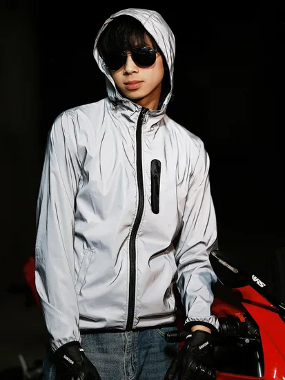 OEM Custom Logo Outdoor Sports Motorcycle Riding Anti-Reflective Jacket Windproof Hooded Long Sleeve
