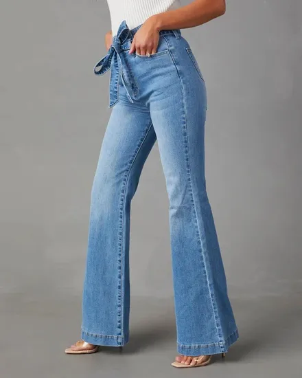 2024 Women′s New Washed Fashion Flared Pants Temperament Commuter Jeans