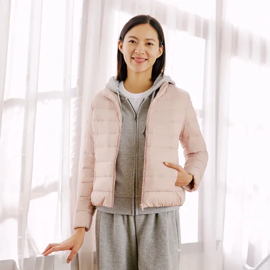 Packable Waistcoat Windproof Jackets Hooded Coats Fashion Classic Warm Ultra Light Down Jacket