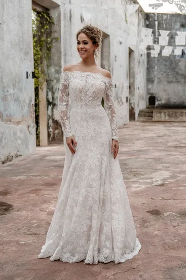 Wholesale Long Train A-Line off Shoulder Fashion Lace Long Sleeve Wedding Dress