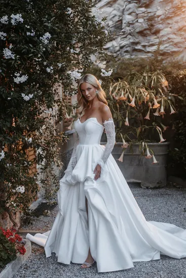 Strapless Long Train High Slit Long Train Detachable Lace Sleeves Wholesale Bridal Dress Gown