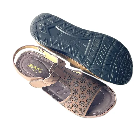 Wholesale High Quality Outdoor Latest Designs Sandals Good Quantity Woman Sandals