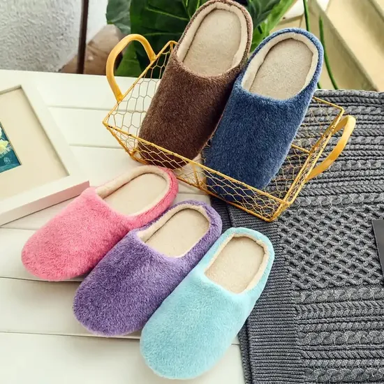 Designer Fashion Fur Women′s Super Soft Short Plush Non-Slip Indoor Slippers