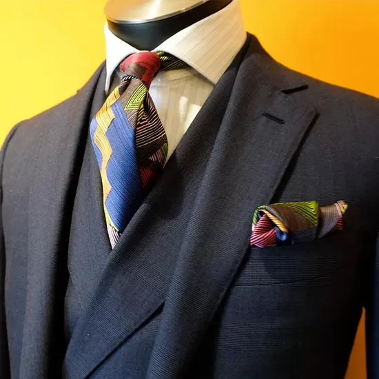 Men′s Printed Silk Tie 100% Silk Tie with Custom Logo