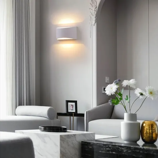 1067 Modern up and Down Wall Lamp Decor Indoor Wall Light LED